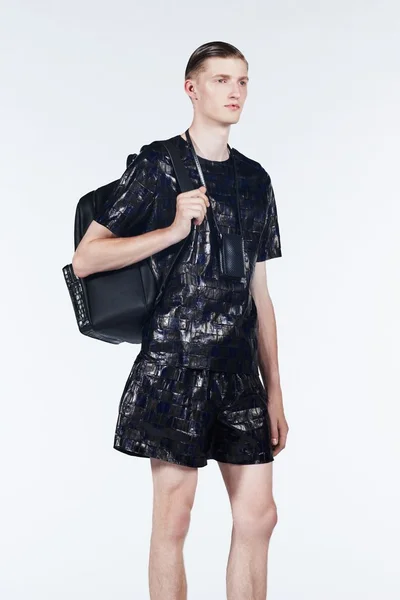 Look 27